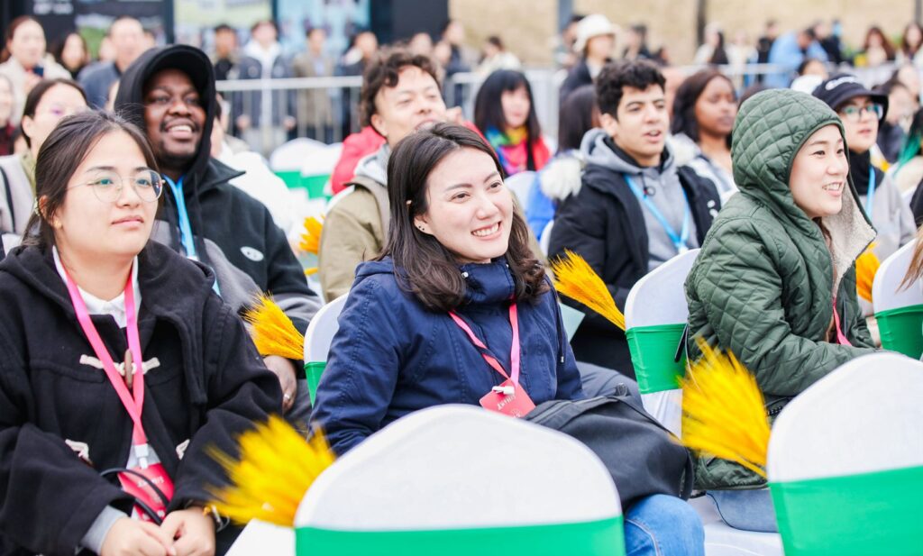 Over 250 International Students from 59 Countries Visit the most Beautiful Countryside in China
